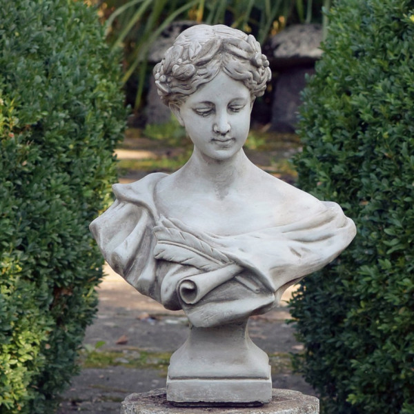 Büste Megan