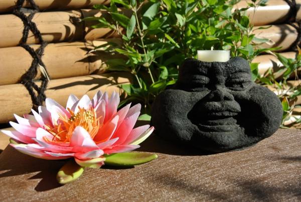 Teelichthalter lachendes Gesicht