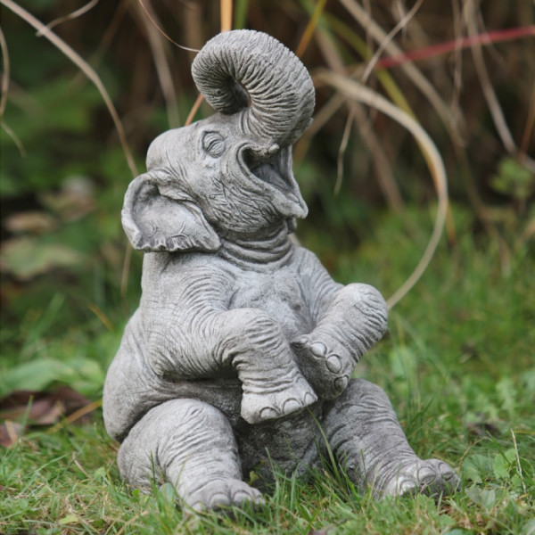 Fröhlicher Elefanten Brunnenfigur