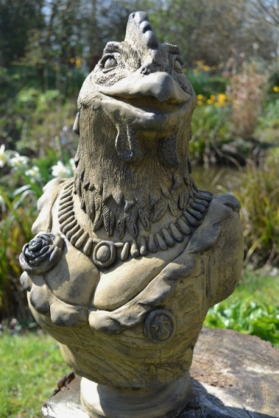 Madame Henrietta Büste